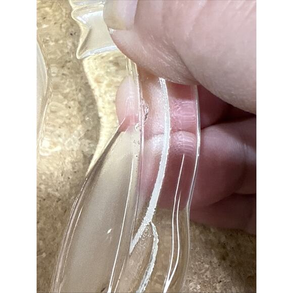 Vintage Mary & Baby Jesus Glass Platter 15” Religious Christian Decor w/ Sm Chip - Picture 5 of 6